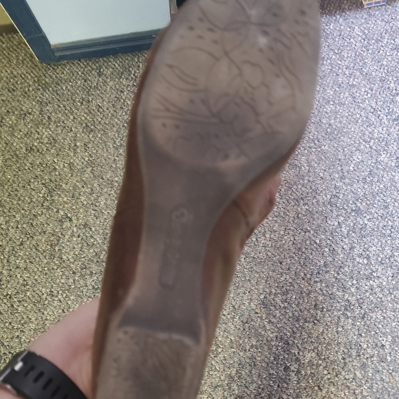 Brown tall boots - Picture 4 of 4